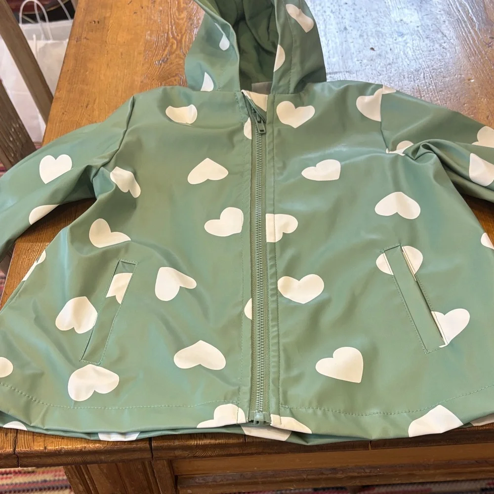 Little Me Kids‎ Heart Print Hooded  Rain Jacket Size 18 M